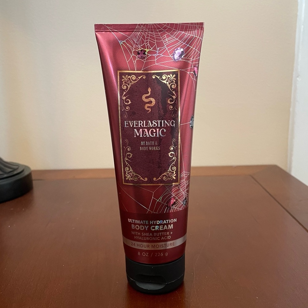 New BATH & BODY WORKS EVERLASTING MAGIC CREAM Lotion Moisturizer Halloween Shea